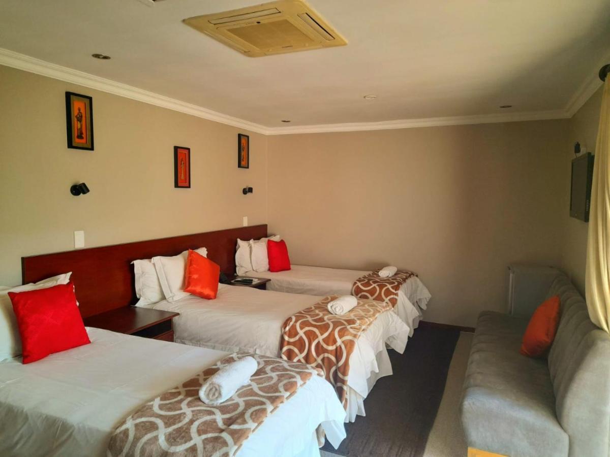47 On Preston Guesthouse Johannesburg Esterno foto