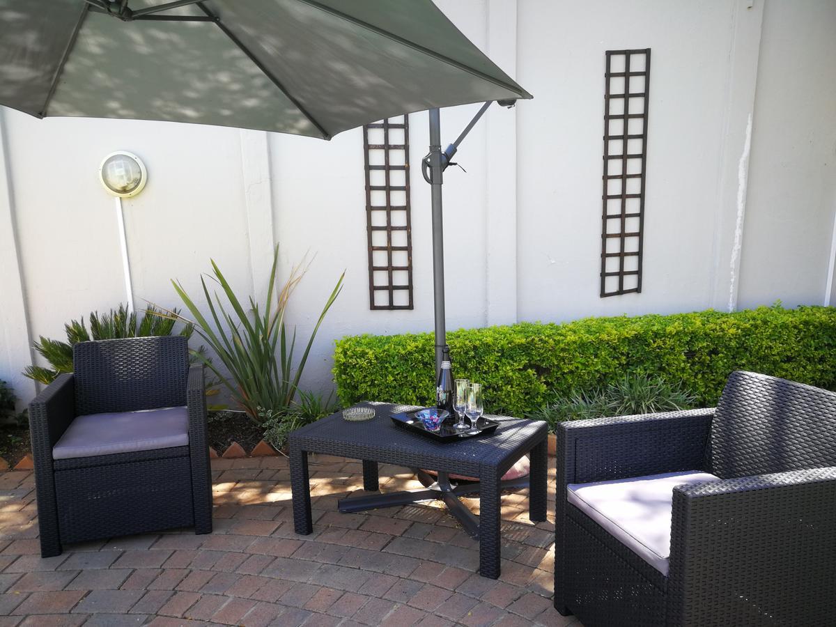 47 On Preston Guesthouse Johannesburg Esterno foto