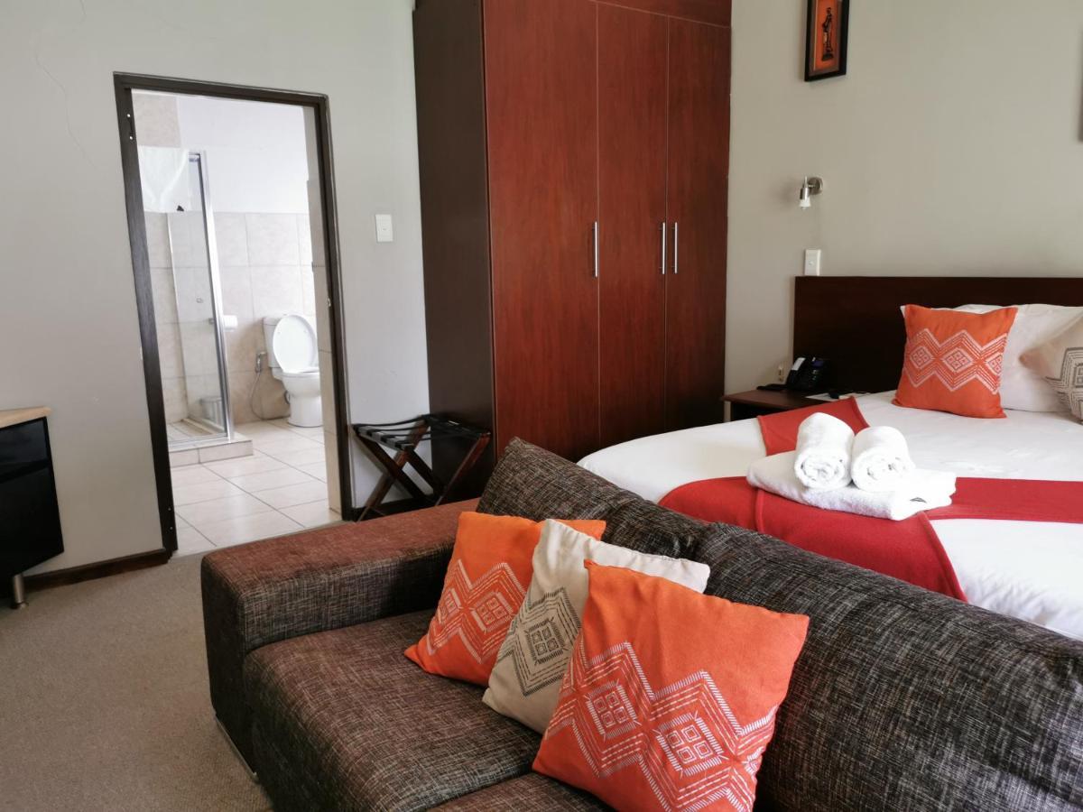 47 On Preston Guesthouse Johannesburg Esterno foto